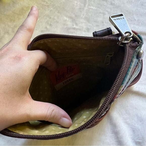 Fossil Key-Per Printed Crossbody Bag - Picture 8 of 10